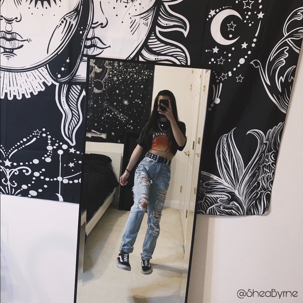 Ripped Mom Jeans